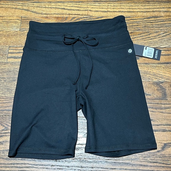 Ballys Shorts - Picture 2 of 6